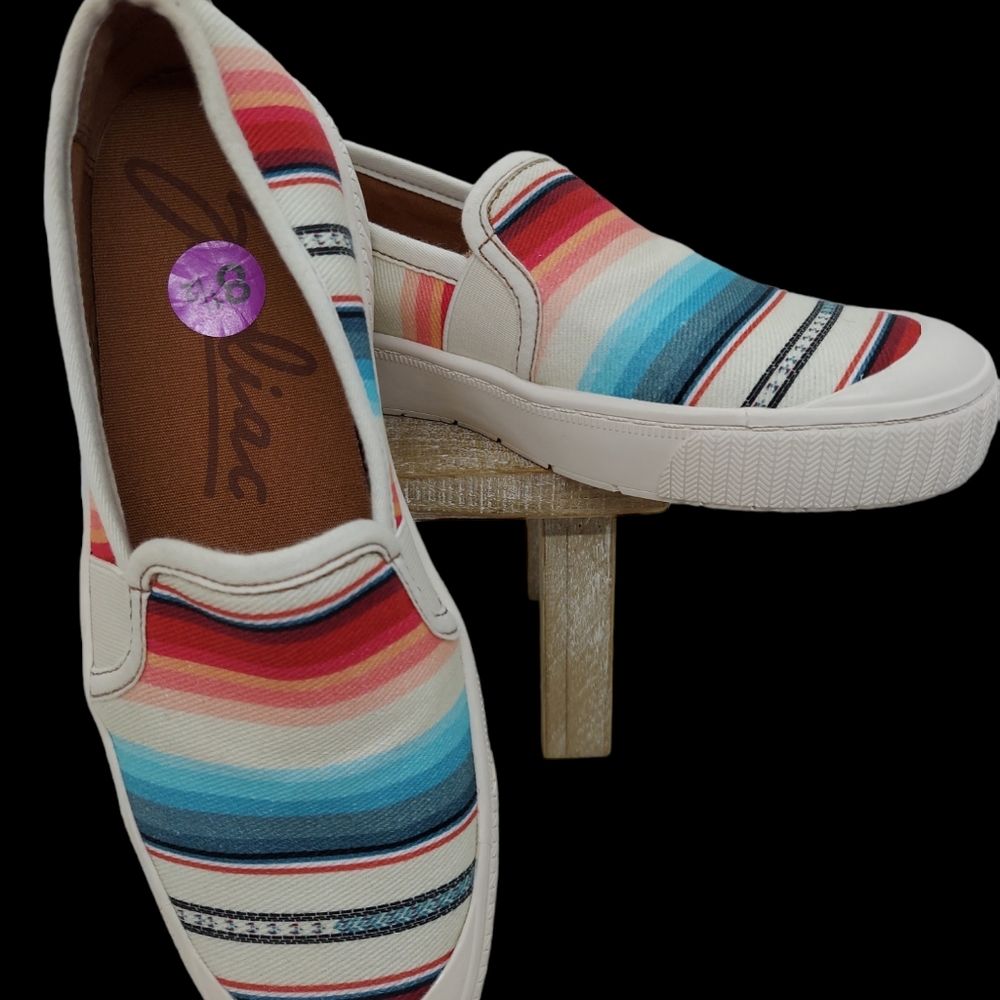Zodiac Canvas Slip-On Shoes Women's Size 8 1/2 - Picture 7 of 9